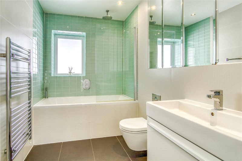 Brownsea View Avenue, Lilliput, Poole, BH14