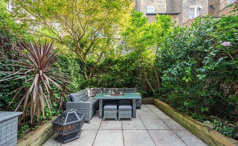 Alderney Street, London, SW1V