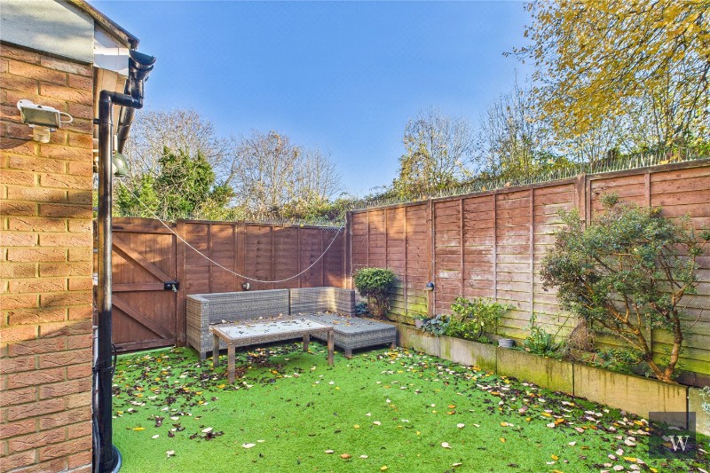 Besley Street, London, SW16