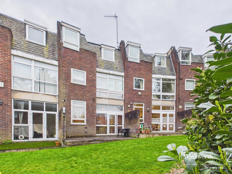 Westchester Drive, Hendon, NW4