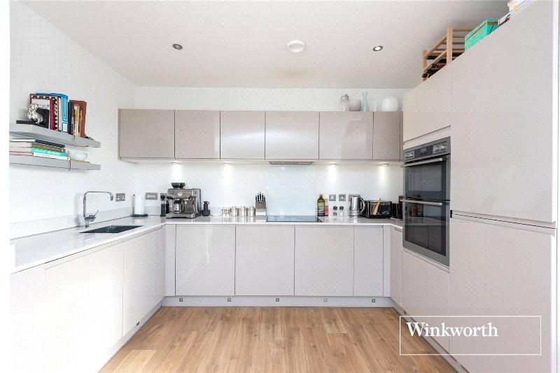 Ebony Crescent, Barnet, EN4
