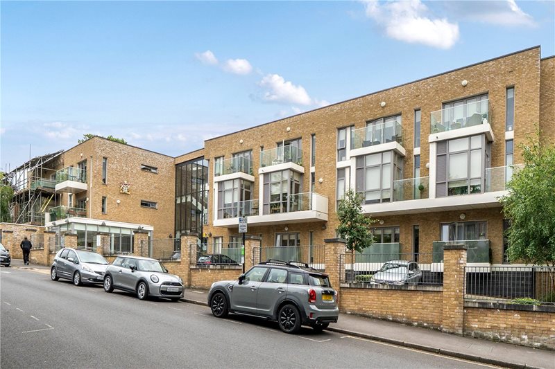 Blessington Road, Lewisham, London, SE13