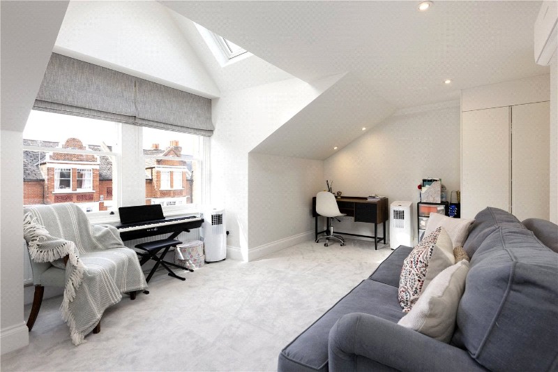 Carmalt Gardens, London, SW15