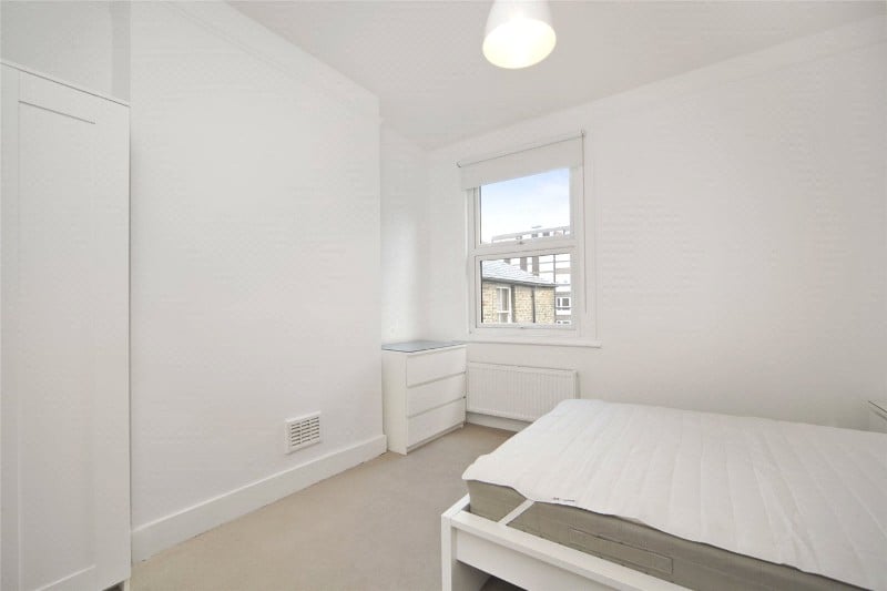 Collingbourne Road, London, W12