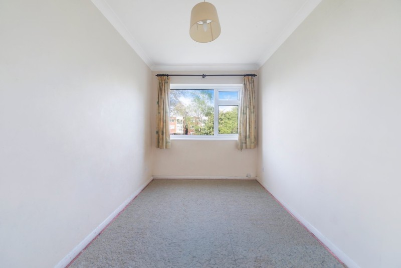 Foxgrove Road, Beckenham, BR3