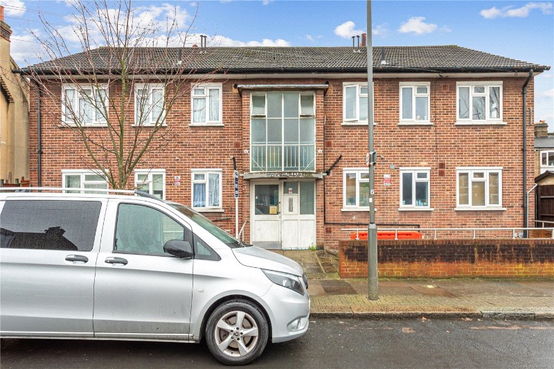 Himley Road, London, SW17