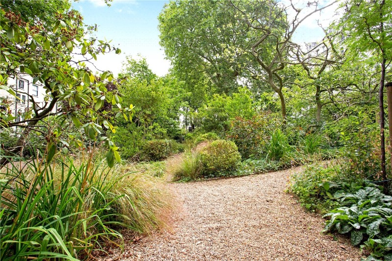 Arundel Gardens, London, W11
