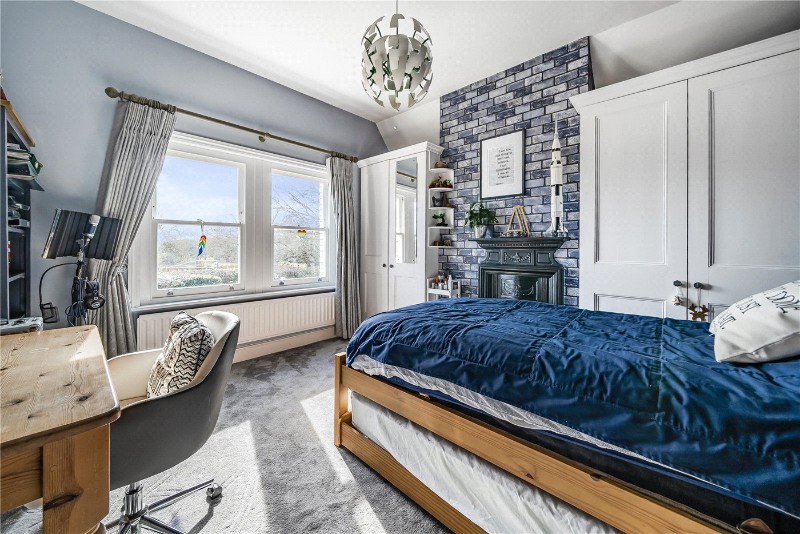 School Lane, Bentley, Farnham, Hampshire, GU10