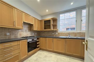 Warwick Road, Beaconsfield, HP9