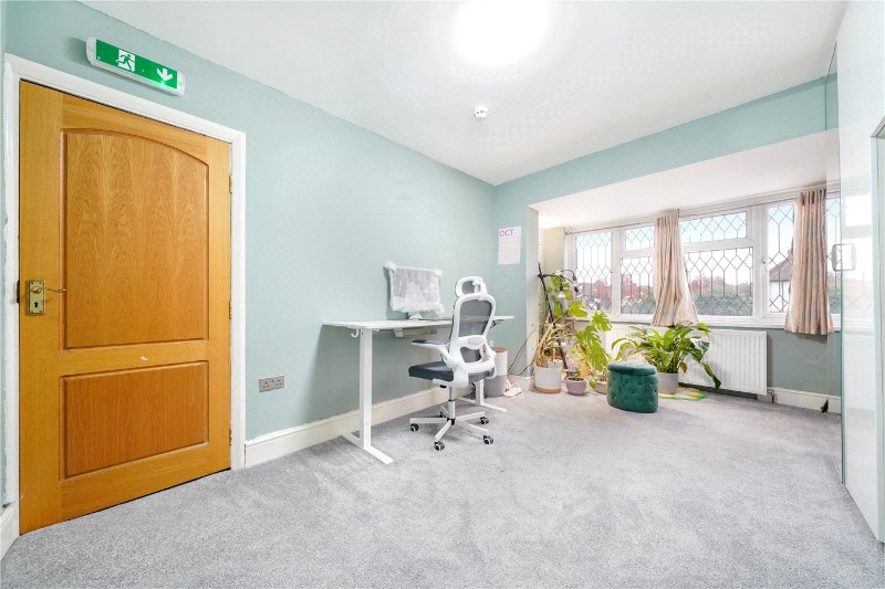 Beverley Way, London, SW20
