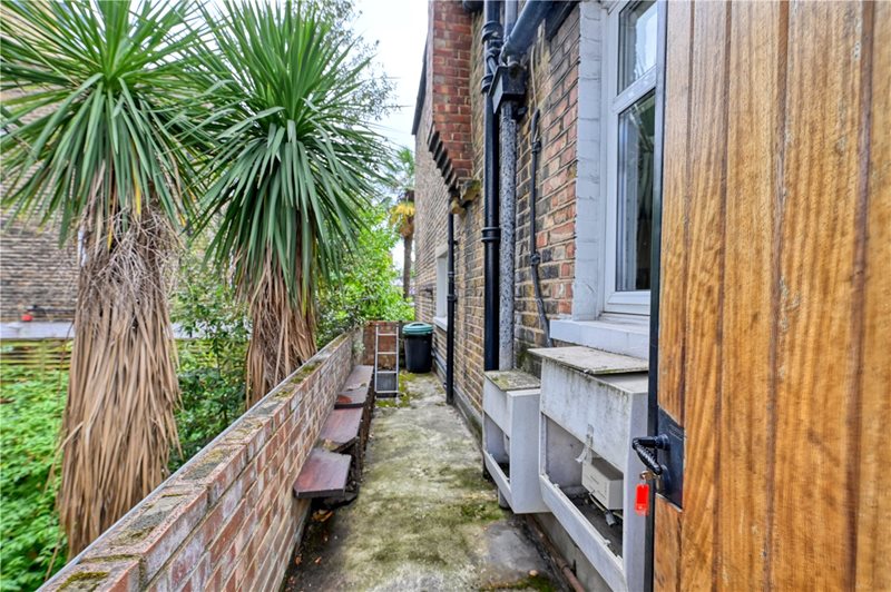 Cope Place, London, W8