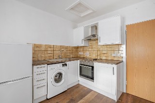 New Cross Road, London, SE14