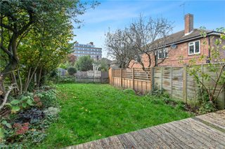 Westleigh Avenue, London, SW15