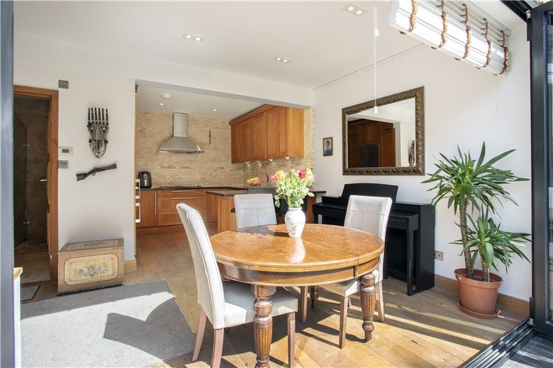 Westminster Bridge Road, London, SE1