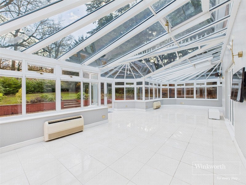 Rosyth Gardens, Newbury, Berkshire, RG14