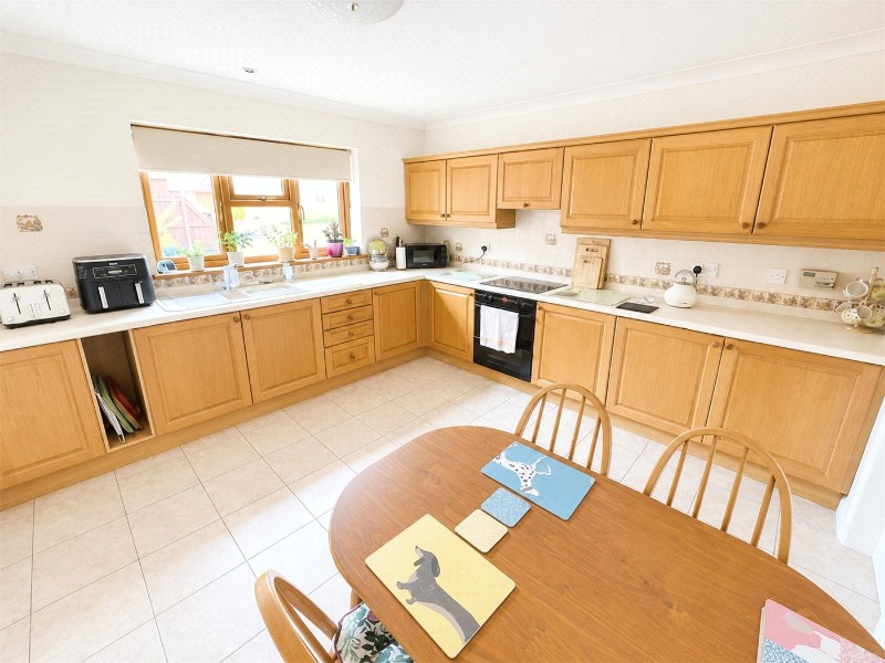Mandalay Drive, Bourne, Lincolnshire, PE10
