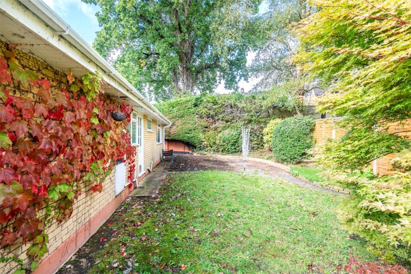 Sunnybank Way, Colehill, Wimborne, Dorset, BH21