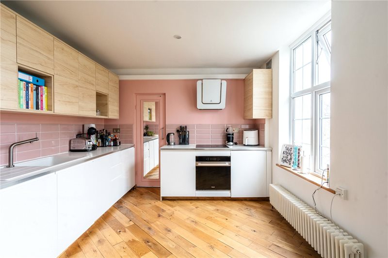 Streatham Hill, London, SW2