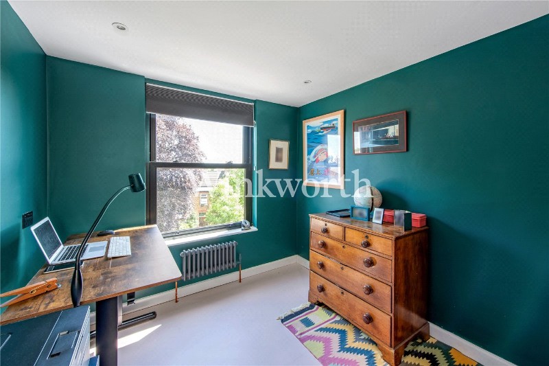 Clonmell Road, London, N17