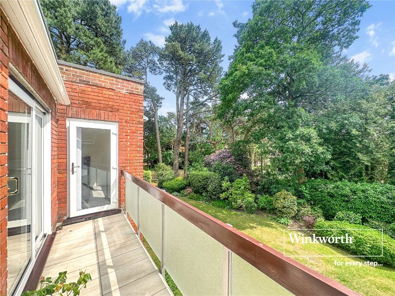 Golf Links Road, Ferndown, Dorset, BH22