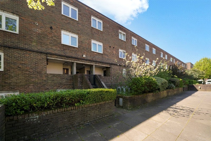Girdlestone Walk, London, N19