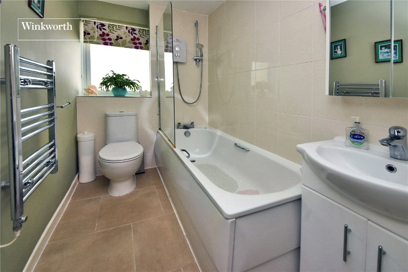 Handside Close, Worcester Park, KT4