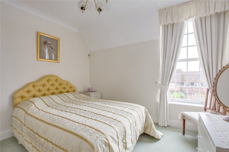 Crossways, Beaconsfield, HP9