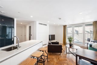 City Road, London, EC1V