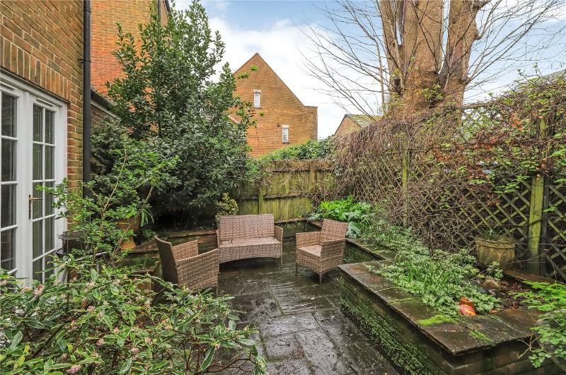Albion Place, Winchester, Hampshire, SO23