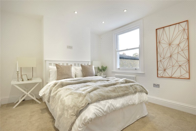 Henslowe Road, East Dulwich, London, SE22