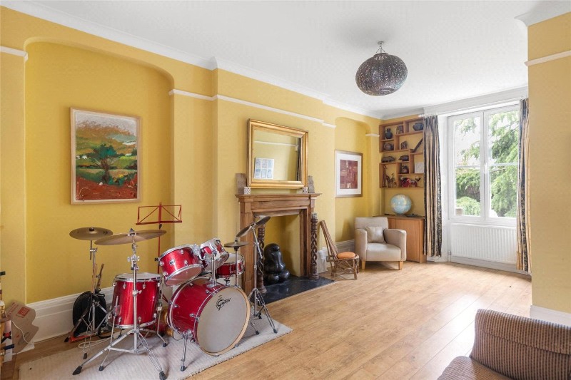 Stockwell Park Road, London, SW9