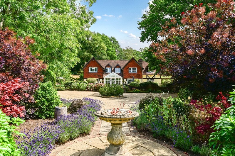 White Horse Lane, Finchampstead, Wokingham, Berkshire, RG40