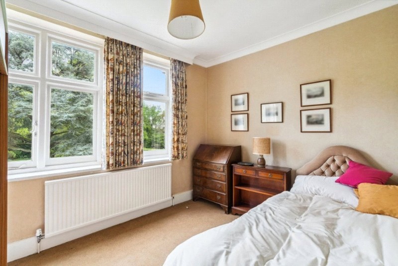 Burkes Road, Beaconsfield, HP9
