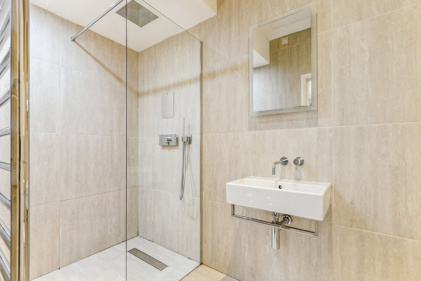 Ensuite