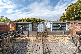 Ferry Road, Bournemouth, BH6