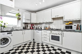 Pellipar Close, London, N13