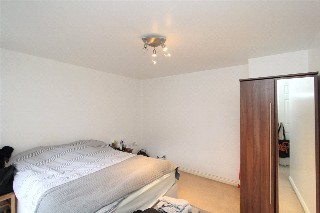 Boddington Gardens, Acton, London, UK, W3