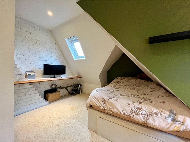 Cromwell Road, Newbury, Berkshire, RG14