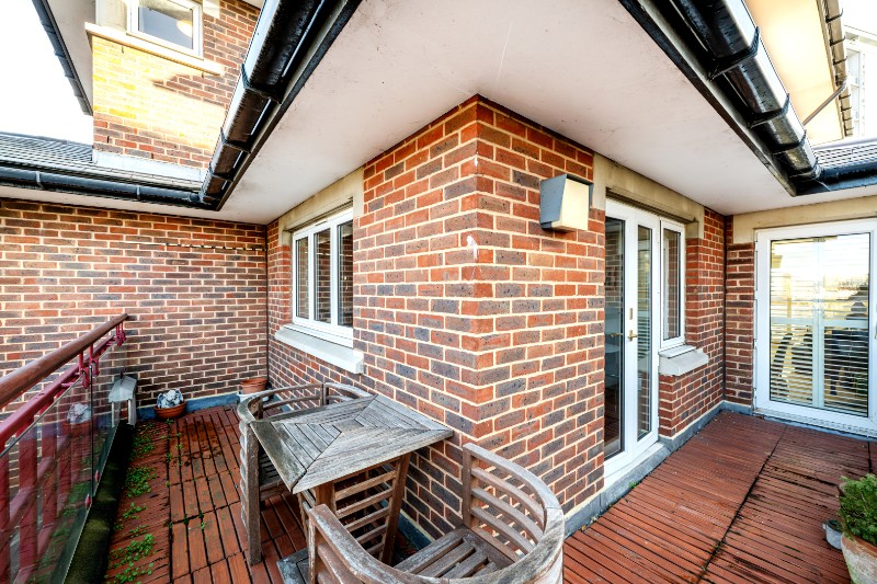 Admiral Walk, London, W9