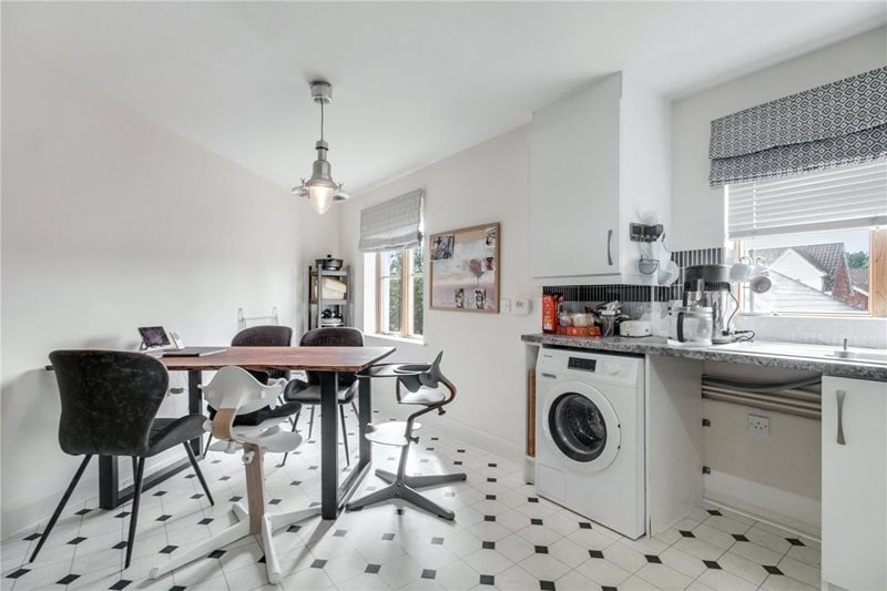 Hamilton Court, Trafalgar Square, Poringland, Norwich, NR14
