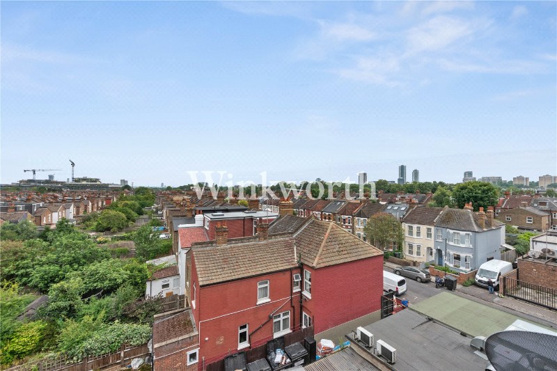 Grand Parade, Green Lanes, London, N4