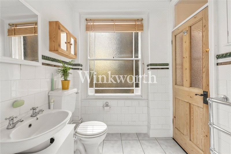 Eade Road, London, N4
