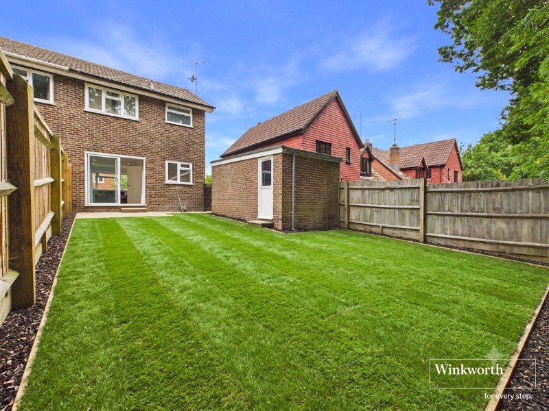 Kempton Close, Newbury, United Kingdom, RG14