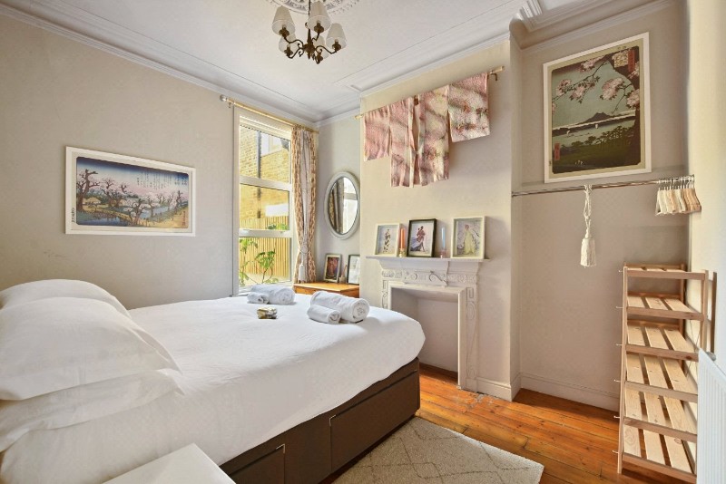 Burrows Road, London, NW10