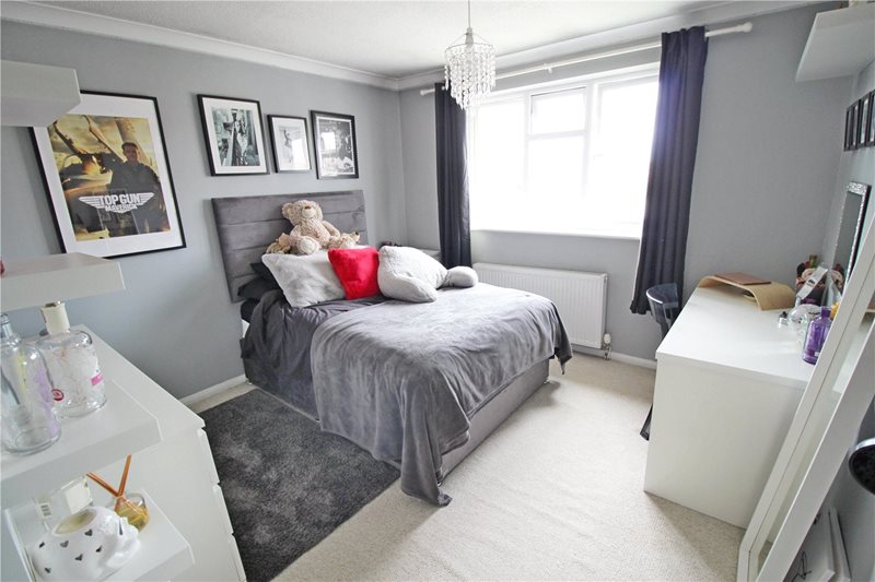 Burchnall Close, Deeping St. James, Peterborough, Lincolnshire, PE6