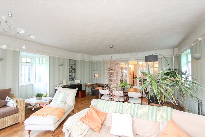 Chalkwell Esplanade, Westcliff-on-Sea, Essex, SS0
