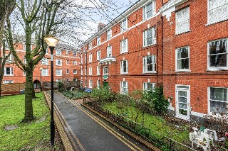 Peckett Square, Highbury Grange, N5