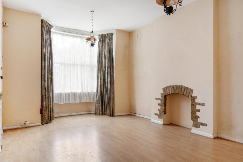 Rockmount Road, London, SE19