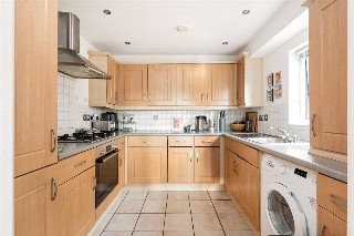 Hexton Court, 6 Brownswood Road, N4