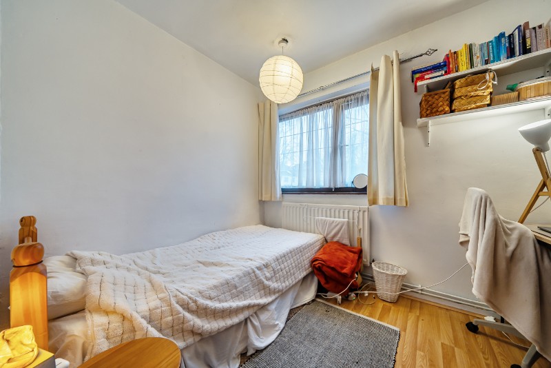 Paddock Close, London, SE26